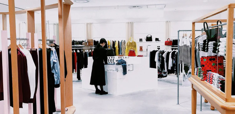 Steps and Examples to Starting an Online Boutique on Shopify