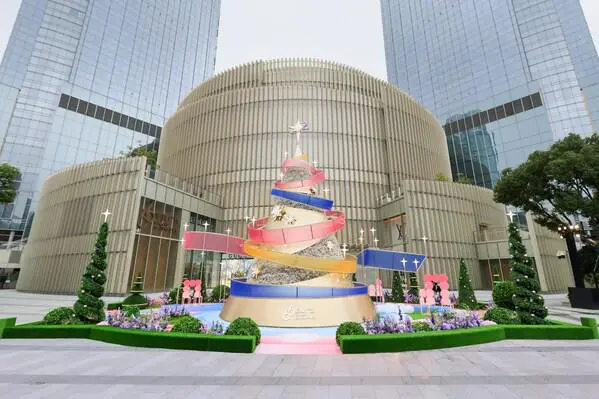 Fashion is Full of Opportunities in the Constantly Growing Christmas Market