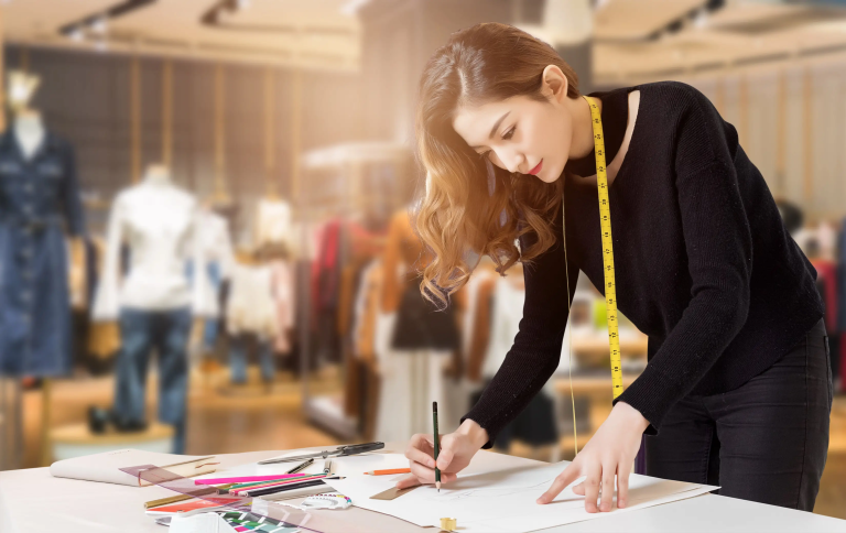 Clothing Brand Breakthrough Guide: How to Stand Out from the Competition